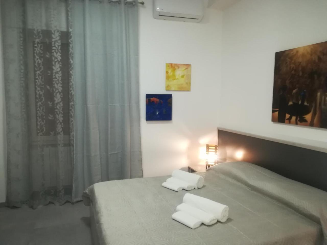 Bed and Breakfast Dimora Dell'Artista 2 Lecce Exterior foto