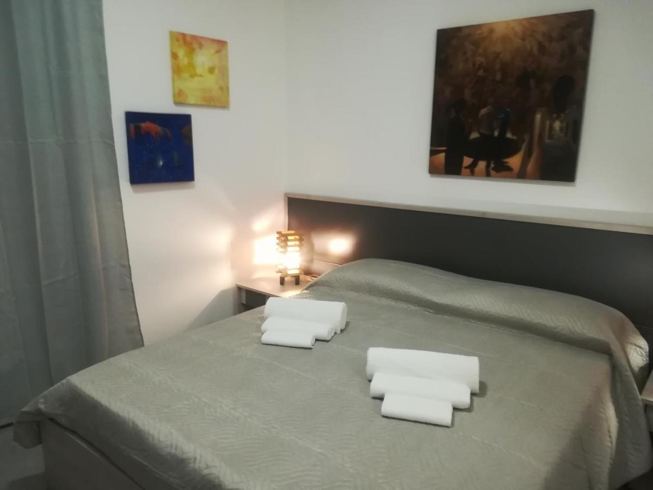 Bed and Breakfast Dimora Dell'Artista 2 Lecce Exterior foto