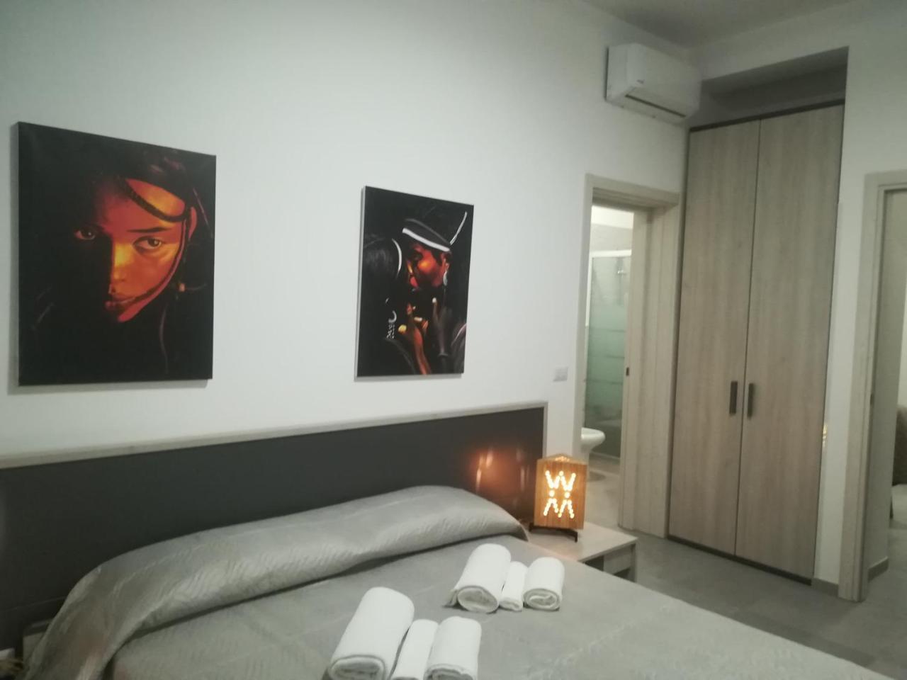 Bed and Breakfast Dimora Dell'Artista 2 Lecce Exterior foto